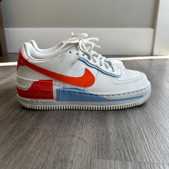 Nike Shoes - Women’s Nike Air Force 1 low shadow!